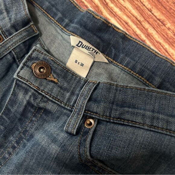 Women’s Duluth Trading Co. Straight Jeans Size 8 x 32 - Picture 2 of 5
